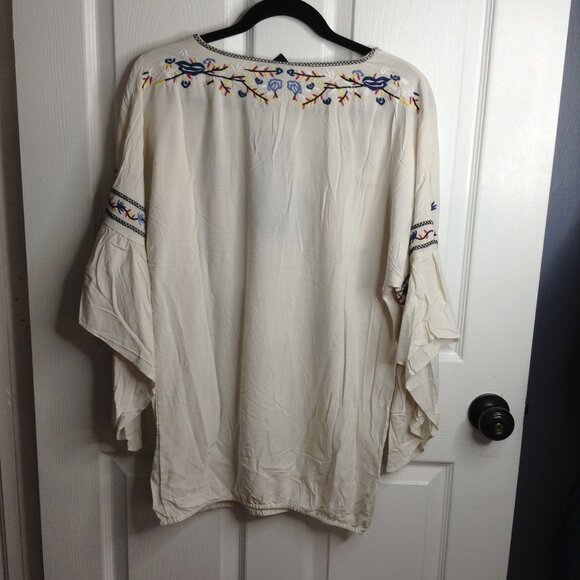 NWT Liv Los Angeles, M gauze, Embroidered, Peasant blouse, Bohemian, Johnny Was - Picture 3 of 7